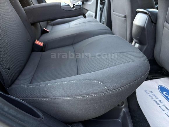 İLK SAHİBİNDEN + DEĞİŞENSİZ + HATASIZ + TİTANİUM + 167.000 KM