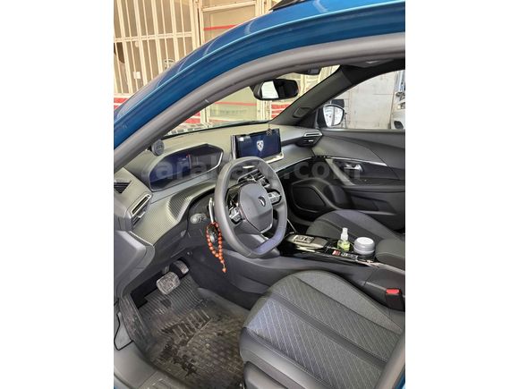 Sahibinden Peugeot 2008 1.2 PureTech Allure 2025 Model 