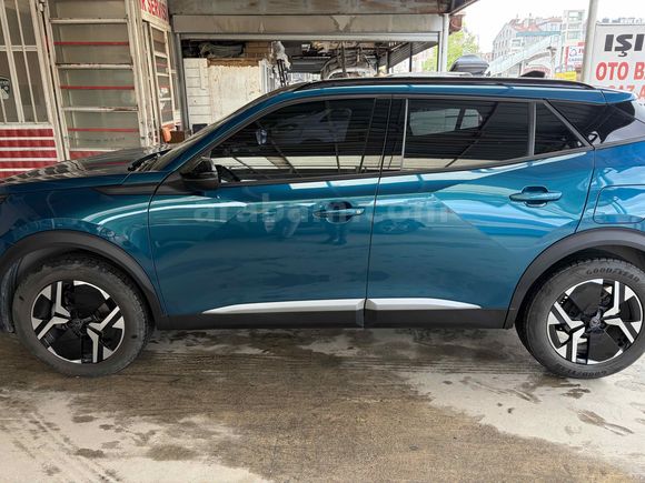 Sahibinden Peugeot 2008 1.2 PureTech Allure 2025 Model 