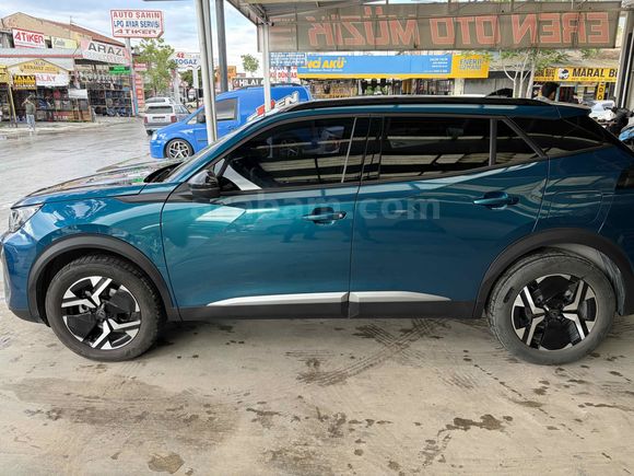 Sahibinden Peugeot 2008 1.2 PureTech Allure 2025 Model 