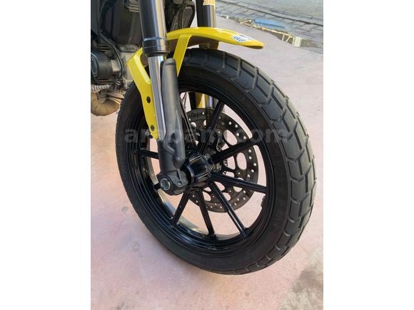 SCRAMBLER ICON-NADİR TEMİZLİKTE SAHİBİNDEN