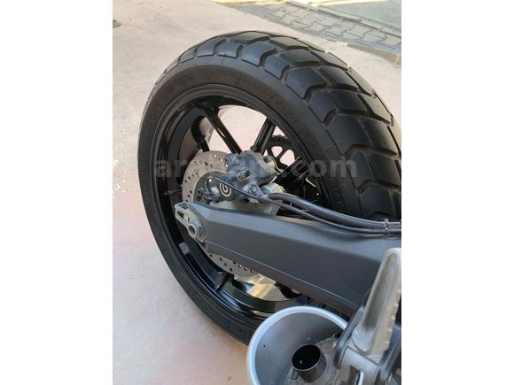 SCRAMBLER ICON-NADİR TEMİZLİKTE SAHİBİNDEN