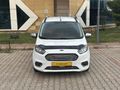 Ford courıer otomobil ruhsatlı K K 12 aya taksit imkanı