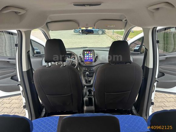 Ford courıer otomobil ruhsatlı K K 12 aya taksit imkanı