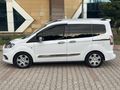 Ford courıer otomobil ruhsatlı K K 12 aya taksit imkanı