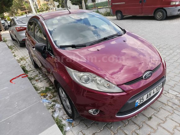 Sahibinden Ford Fiesta 1.4 TDCi Titanium 2011 Model