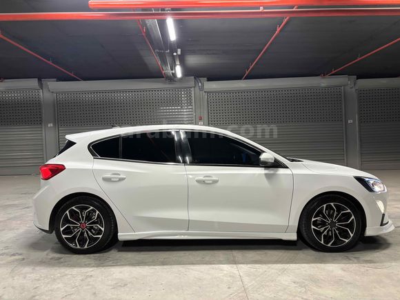 2021 FOCUS TREND X HATASIZ BOYASIZ TRAMERSİZ 50 BİN KM