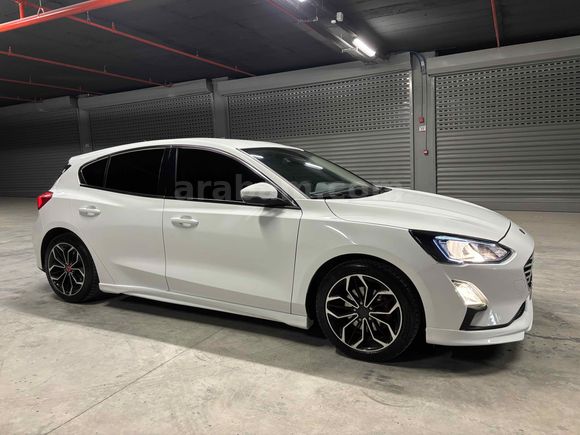 2021 FOCUS TREND X HATASIZ BOYASIZ TRAMERSİZ 50 BİN KM