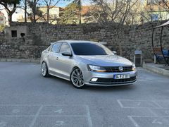 Volkswagen Jetta 1.6 TDi Comfortline 2015 Model 
