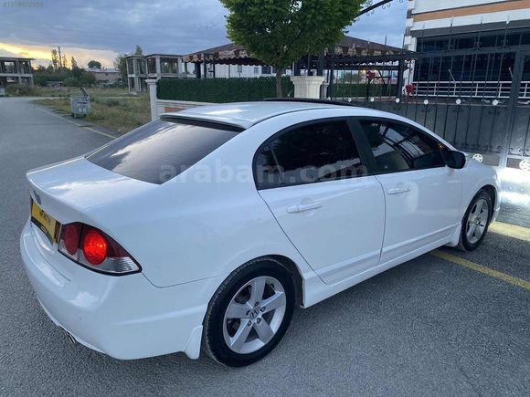 2009 HONDA CİVİC 1.6i-VTEC ELEGANCE LPG VSA OTOMATİK SUNROOF