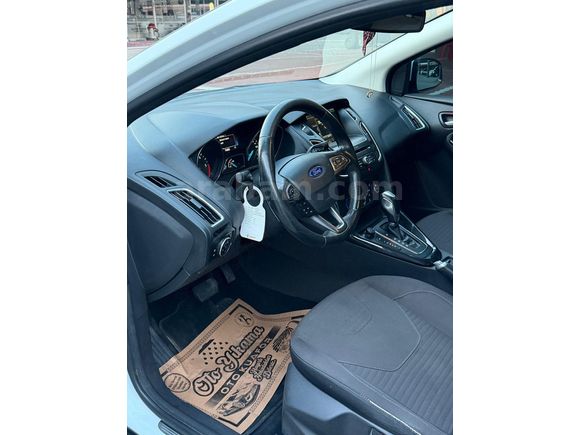 2016 MODEL FORD FOCUS TITANIUM PAKET ,