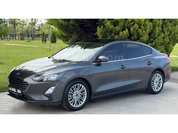 2020 FORD FOCUS 1.5 TDCI TİTANIUM CAM TAVANLI 90.000 KM