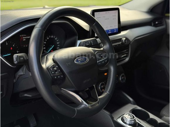 2020 FORD FOCUS 1.5 TDCI TİTANIUM CAM TAVANLI 90.000 KM