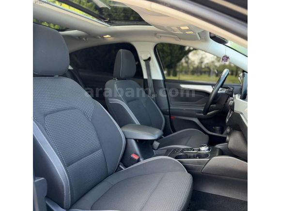 2020 FORD FOCUS 1.5 TDCI TİTANIUM CAM TAVANLI 90.000 KM