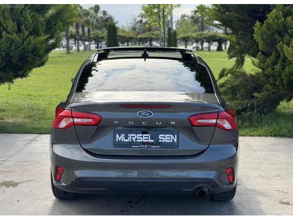 2020 FORD FOCUS 1.5 TDCI TİTANIUM CAM TAVANLI 90.000 KM