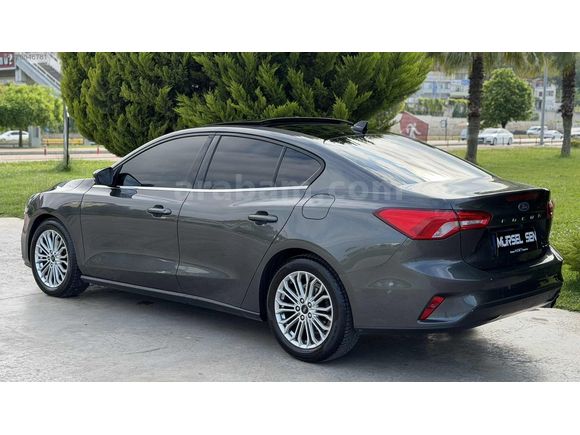 2020 FORD FOCUS 1.5 TDCI TİTANIUM CAM TAVANLI 90.000 KM