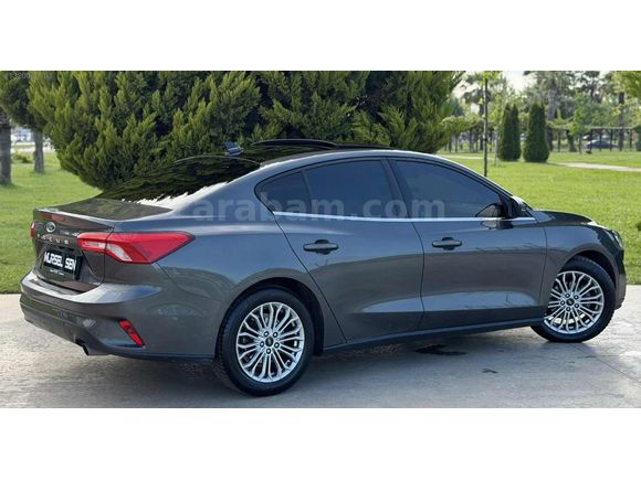 2020 FORD FOCUS 1.5 TDCI TİTANIUM CAM TAVANLI 90.000 KM