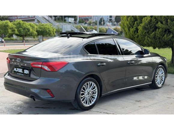 2020 FORD FOCUS 1.5 TDCI TİTANIUM CAM TAVANLI 90.000 KM