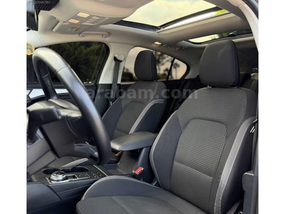 2020 FORD FOCUS 1.5 TDCI TİTANIUM CAM TAVANLI 90.000 KM