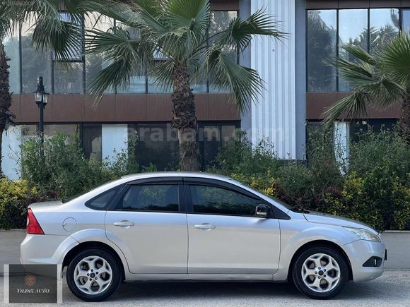YILDIZ'DAN 2011 FORD FOCUS 1.6 TDCi TREND X TEMİZ BAKIMLI