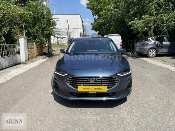 FORD FOCUS 1.5 ECOBLUE 115HP 8.400KM GARANTİLİ NOKTA HATASIZ