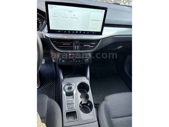 FORD FOCUS 1.5 ECOBLUE TİTANYUM STİL 27.000 KM'DE