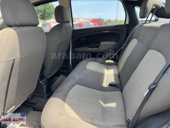 DAĞ AUTO'dan 2013 LİNEA 1.3m.jet 178.000km'de
