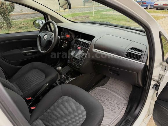NADARLI OTOMOTİV'den DEĞİŞENSİZ BOYASIZ TRAMERSİZ 219'bin KM