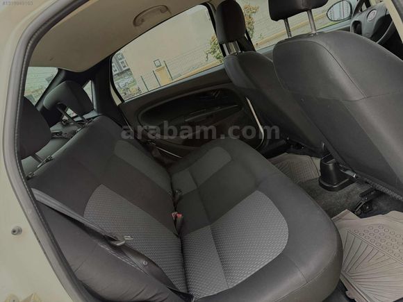 NADARLI OTOMOTİV'den DEĞİŞENSİZ BOYASIZ TRAMERSİZ 219'bin KM