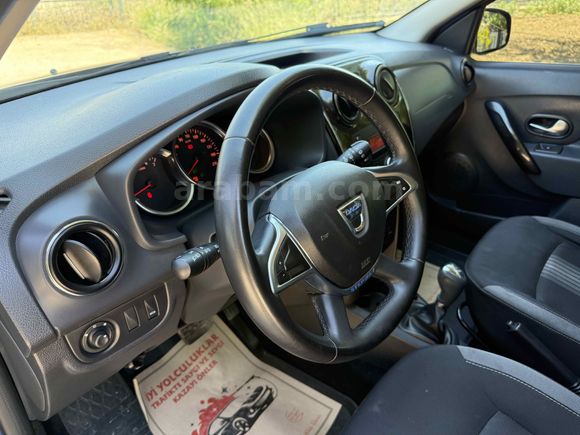 HATASIZ BOYASIZ SADECE 88000 km OTOMATİK STEPWAY