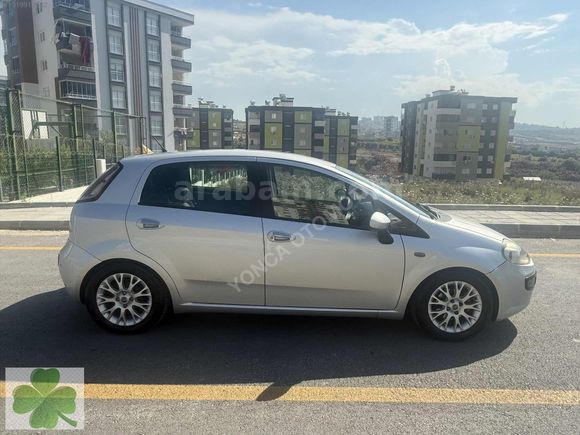 PUNTO OTOMATİK 1.4 START&STOP DUALOGİC FULL DÜŞÜK KM
