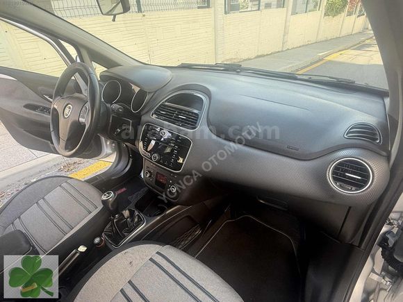 PUNTO OTOMATİK 1.4 START&STOP DUALOGİC FULL DÜŞÜK KM