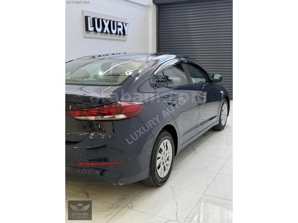 138.000 KM 2016 HYUNDAİ ELENTRA 1.6 STYLE HATASIZ BOYASIZ