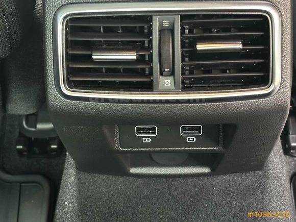 NBS GROUP 2025 RENAULT MEGANE 1.5 DCI ICON HATASIZ BOYASIZ