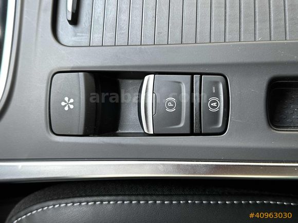 NBS GROUP 2025 RENAULT MEGANE 1.5 DCI ICON HATASIZ BOYASIZ