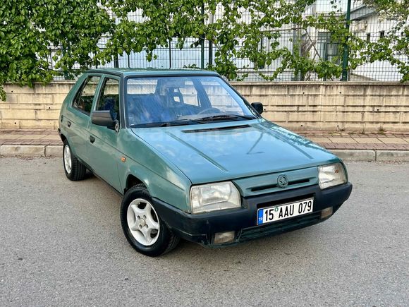 Galeriden Skoda Favorit 135 L 1990 Model Antalya