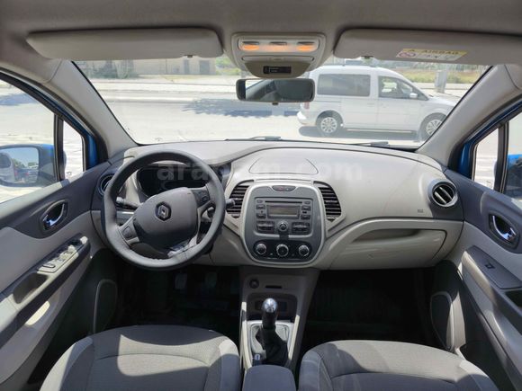 Sahibinden Renault Captur 1.5 dCi Touch 2013 Model  147.000 km   ACİLL SATILIK PAZARLIK PAYI VARDIR 