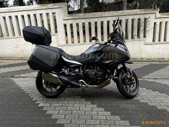 NBS GROUP 2024 HONDA NT1100 DCT SERVİS BAKIMLI