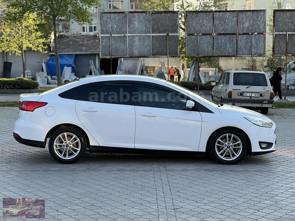 2015 FORD FOKUS 1.5 TDCİ TREND X 120 BG OTOMATİK 136 BİN KM