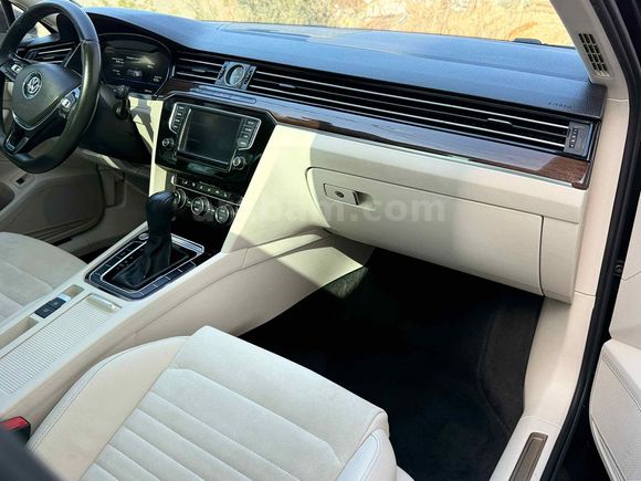 Sahibinden Volkswagen Passat 1.6 TDi BlueMotion Highline 2016 Model 