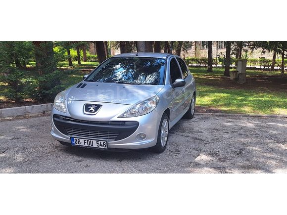 Sahibinden Peugeot 206+ 1.4 Envy 2011 Model 