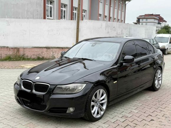 Sahibinden BMW 3 Serisi 320d  Masrafsız exper raporu son resimde 