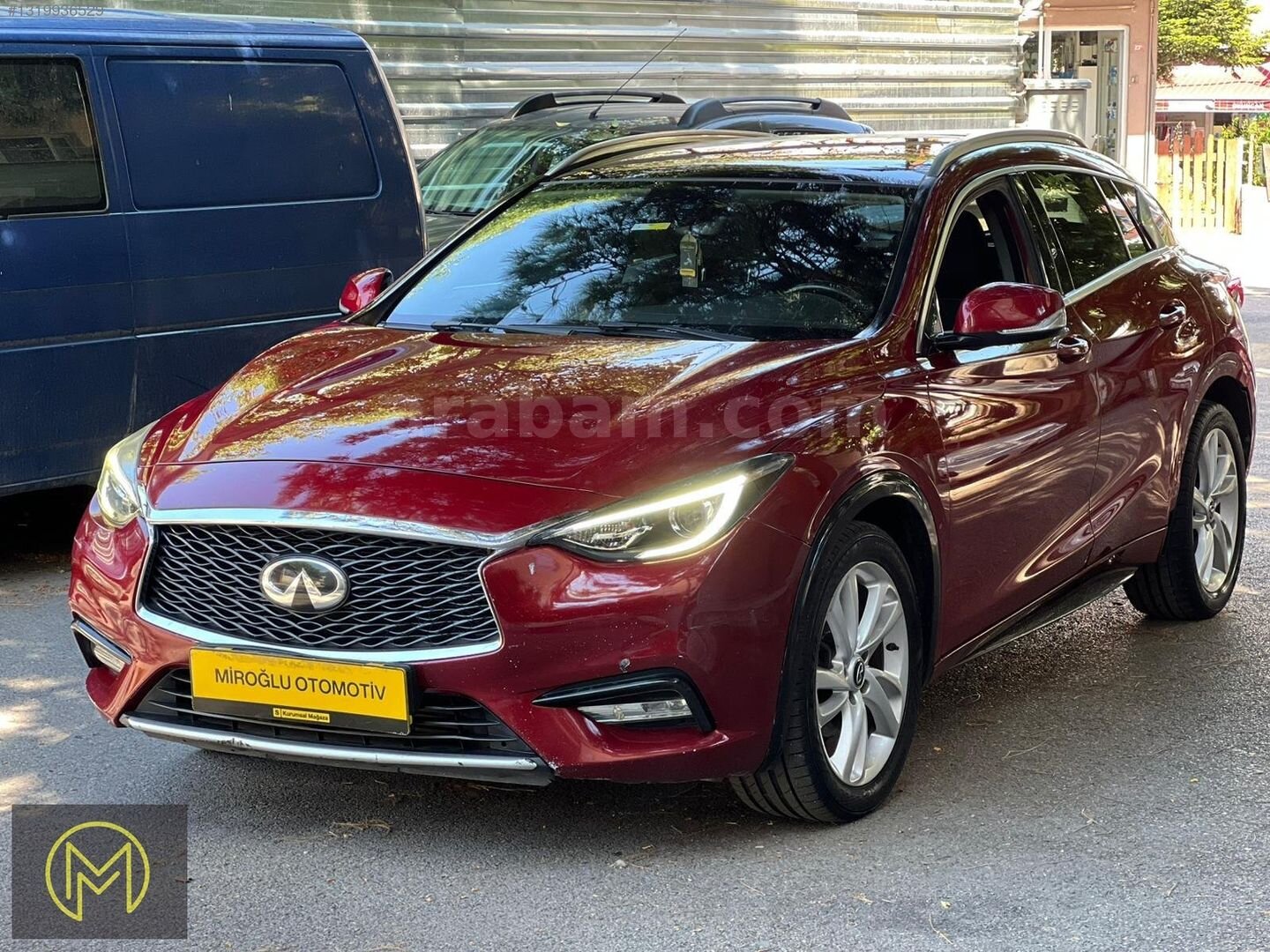 Galeriden Infiniti Q30 1.5 D 2016 Model İstanbul 183.000 km Kırmızı 6