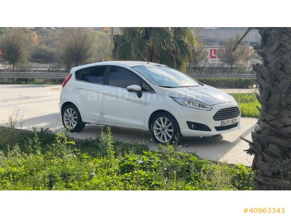 FORD FİESTA 1.5 TDCİ TİTANYUM 165 BİN PEŞİN 36 AY