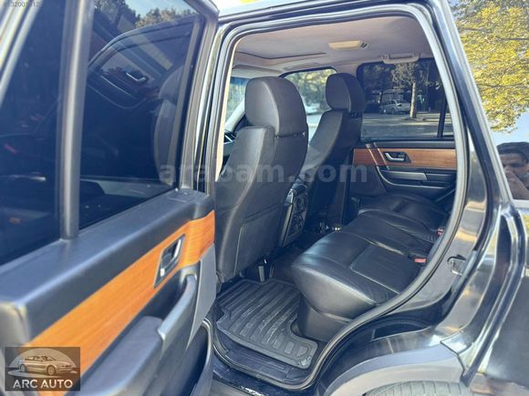 ARC AUTO' RANGE 2.7 BORUSAN ÇIKIŞ- PARÇA BOYALI ÖZEL PLAKA
