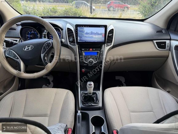 180 BİN PEŞİN İLE 2012 HYUNDAİ İ30 1.6 CRDİ STYLE
