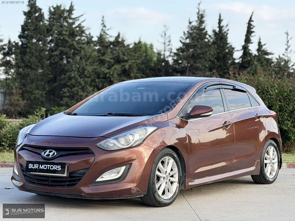 180 BİN PEŞİN İLE 2012 HYUNDAİ İ30 1.6 CRDİ STYLE