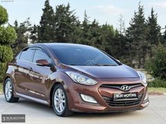 180 BİN PEŞİN İLE 2012 HYUNDAİ İ30 1.6 CRDİ STYLE