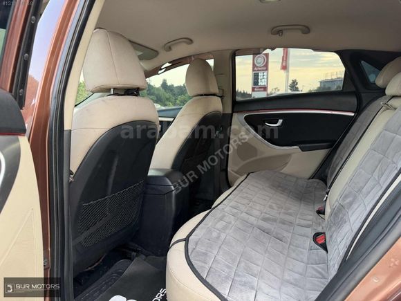 180 BİN PEŞİN İLE 2012 HYUNDAİ İ30 1.6 CRDİ STYLE