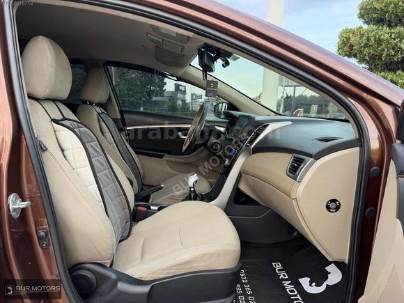 180 BİN PEŞİN İLE 2012 HYUNDAİ İ30 1.6 CRDİ STYLE